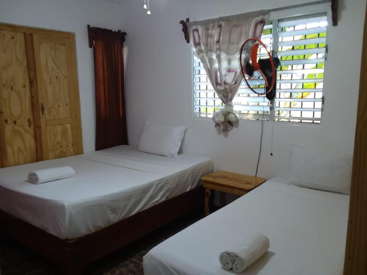 Las Galeras Island Hostel Værelse billede