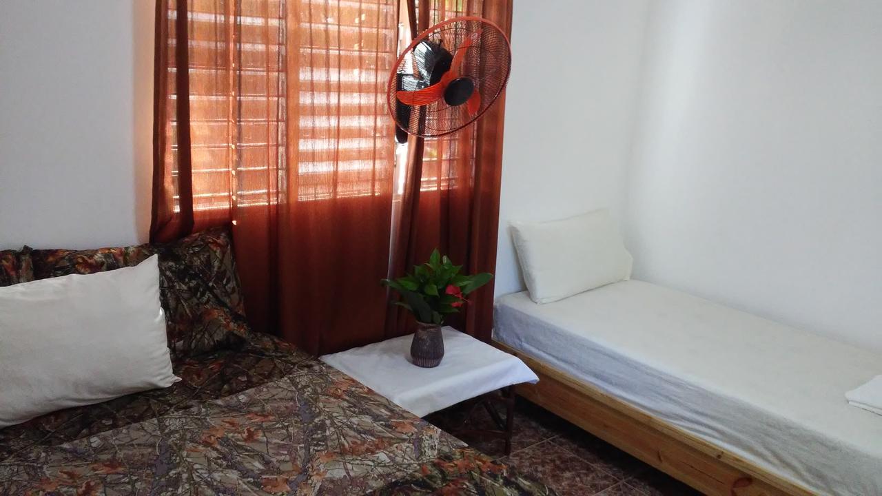 Las Galeras Island Hostel Eksteriør billede